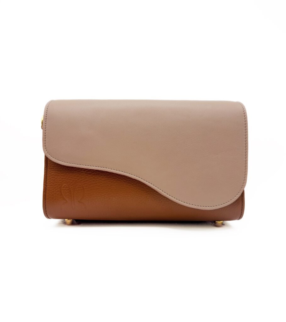 Cal·la Modular Leather bag in Sandstone with blush flap