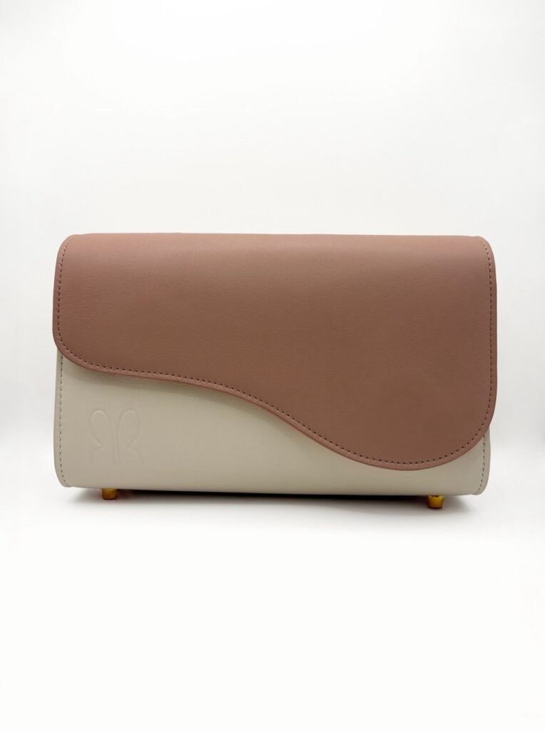 Cal·la Modular Leather bag in Creme with blush flap